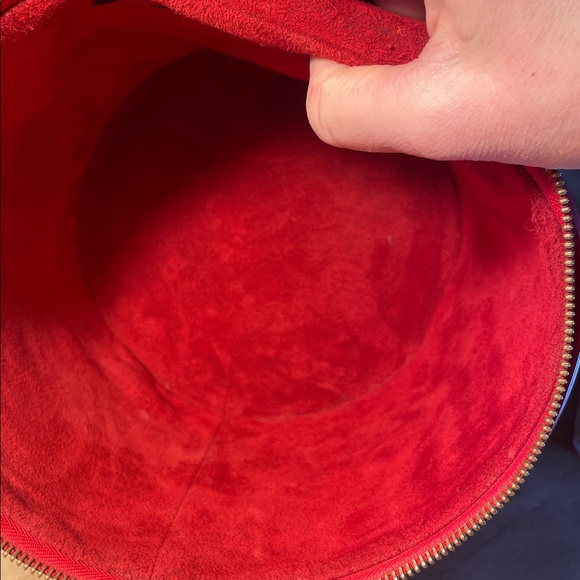 Louis Vuitton w/COA Cannes Red Epi Vanity Top Handle Bucket Bag! - Picture 12 of 13